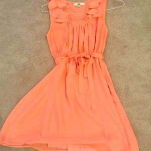 Above the knee, sleeveless dress